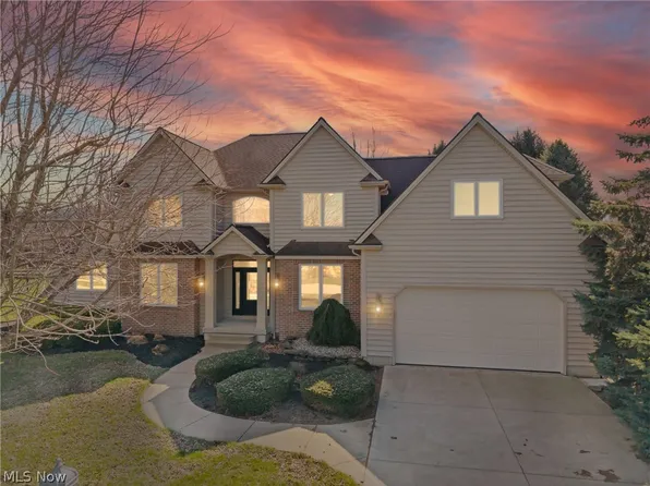 508 Snowy Egret Dr, Huron, OH 44839