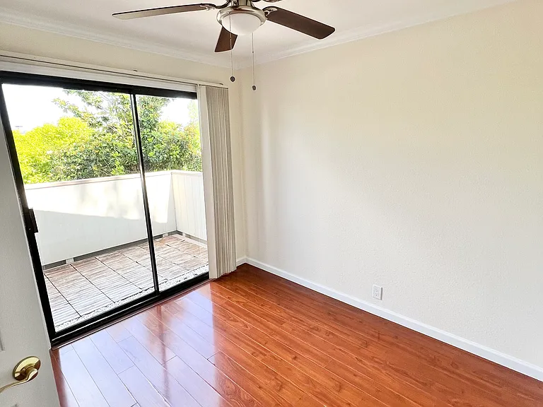 250 Chilpancingo Pkwy #25 — Photo 11