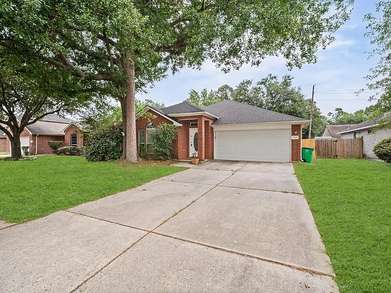 26115 Cypresswood Dr — Photo 2