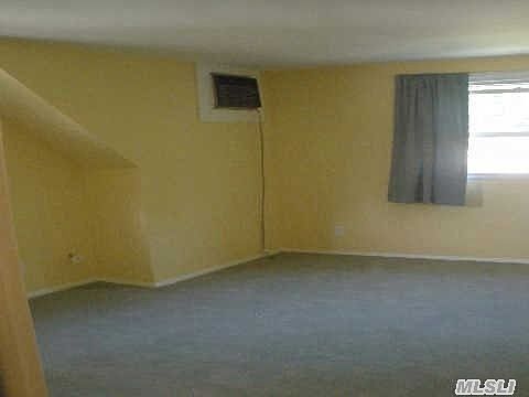 5th image of 115 Adams St E