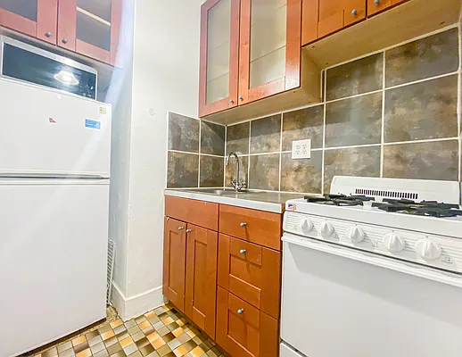 Rented by Blackwater Associates Inc. | media 16