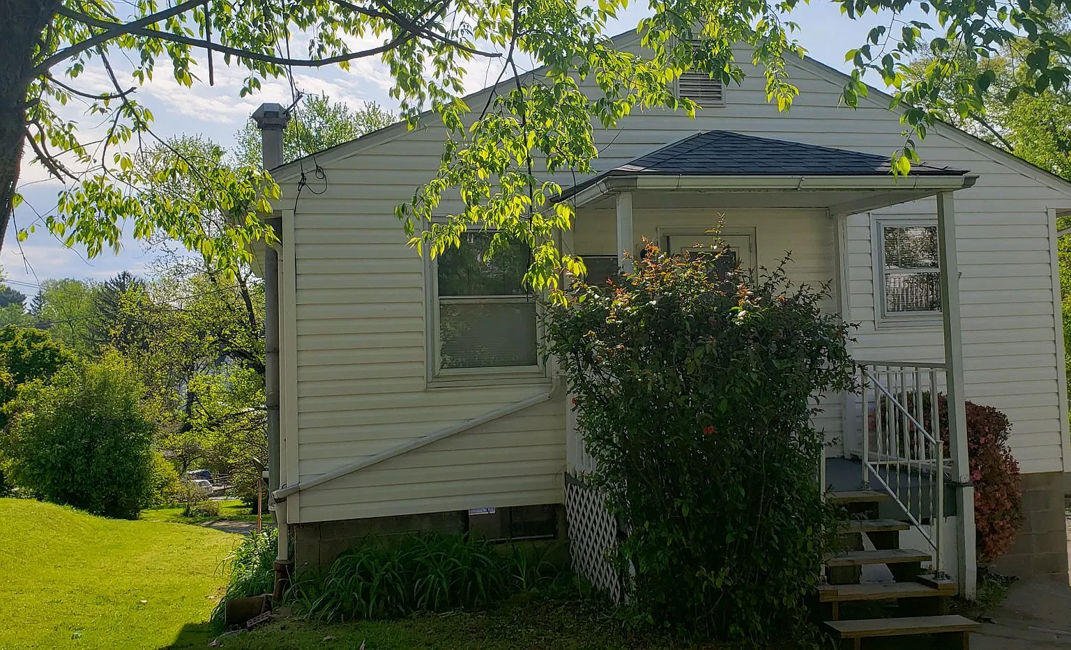 Wiles Hill near Med Center - 2 Bedroom House - Available 06/02/2027 — Photo 1