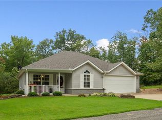 11 Todd Dr, Bella Vista, AR 72715