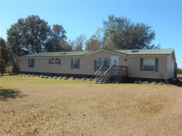 14453 Hudson Ln, Dade City, FL 33525