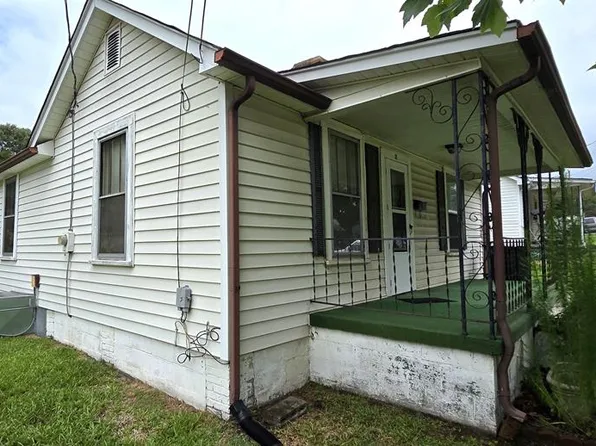 28 Southern St, Danville, VA 24541