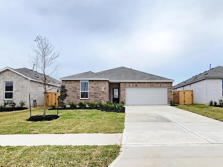 28622 Great Canyon Dr — Photo 1