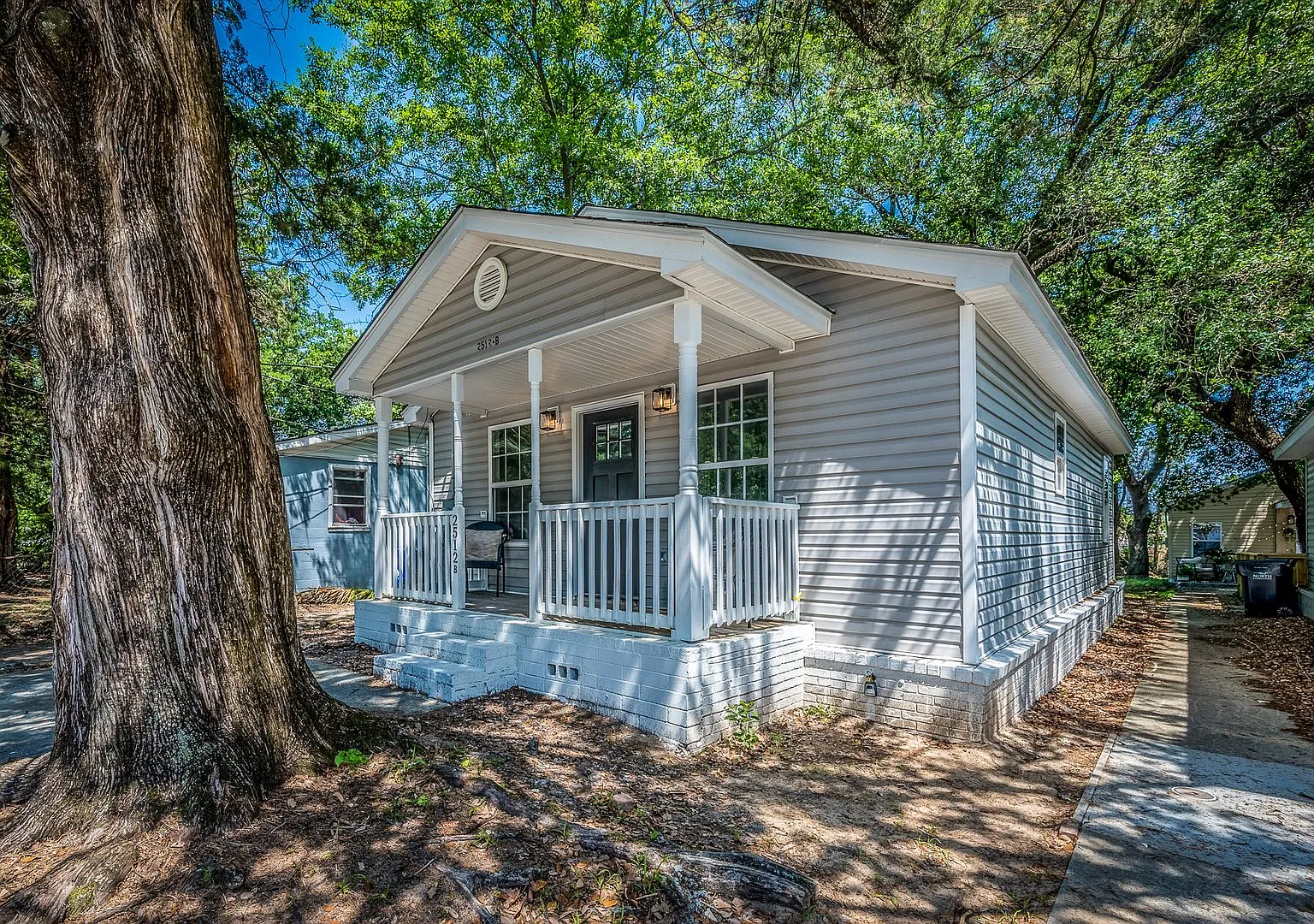 Bennett Yard — Photo 1