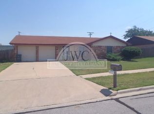 2205 Peebles Dr, Killeen, TX 76543