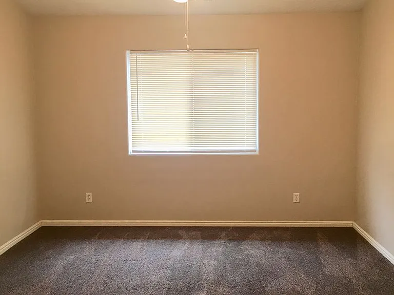 1308 Millcreek Duplex — Photo 16
