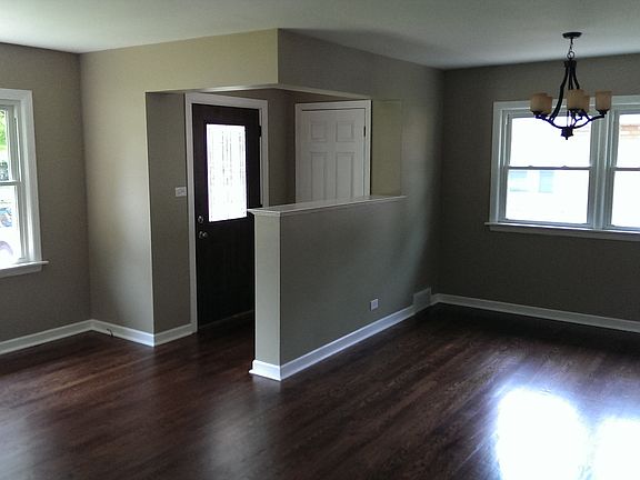 5th image of 130 N Illinois Ave