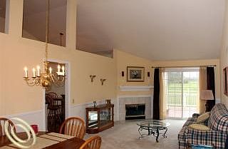 3rd image of 1686 Thistle Dr #23