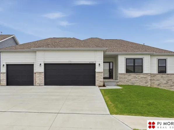 4715 N 210th Ave, Elkhorn, NE 68022
