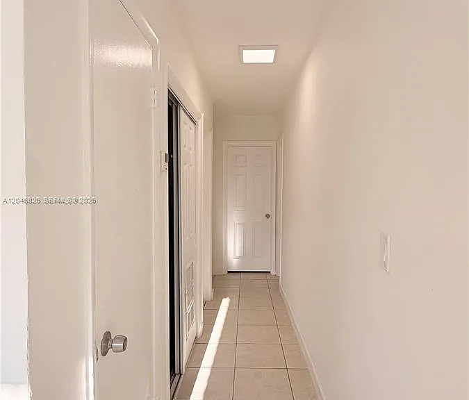 2540 NE 181st St #2542 — Photo 4