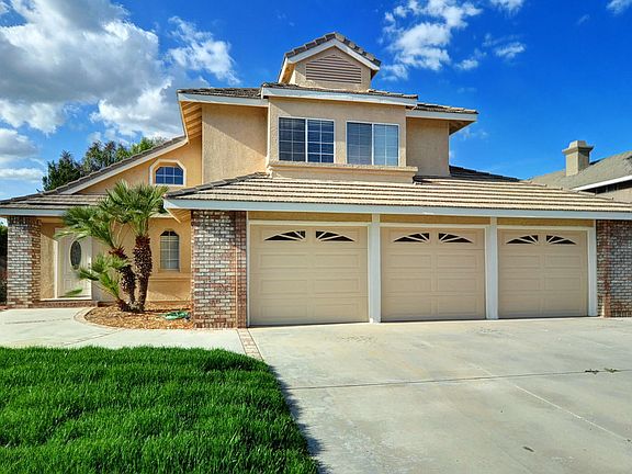 3rd image of 28106 Sunwood Pl