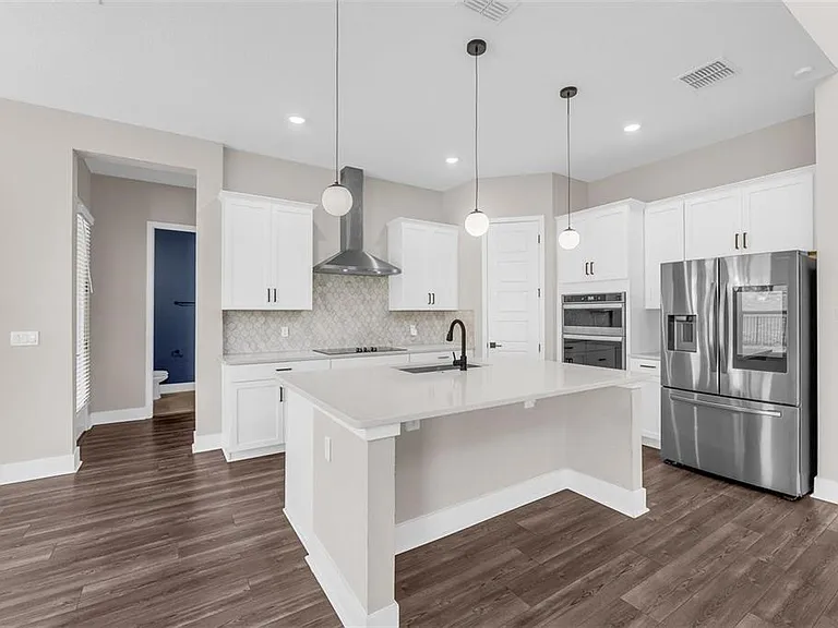 5138 Citrus Leaf Blvd — Photo 13