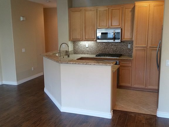 3rd image of 2122 Cantata Dr Unit 42