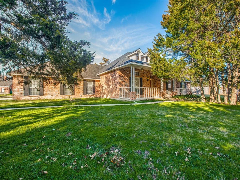 1st image of 1138 Rocky Brook Dr