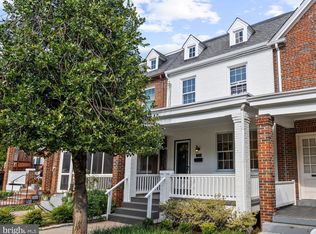 2305 39th St NW, Washington, DC 20007