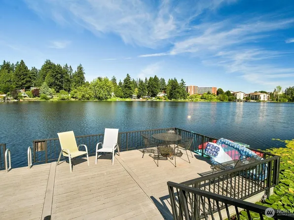 322 N 134th Street #102, Seattle, WA 98133