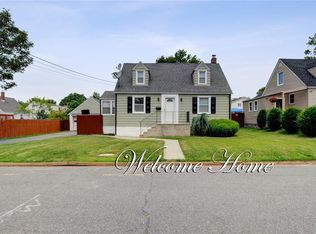 30 Yale Ave, Avenel, NJ 07001