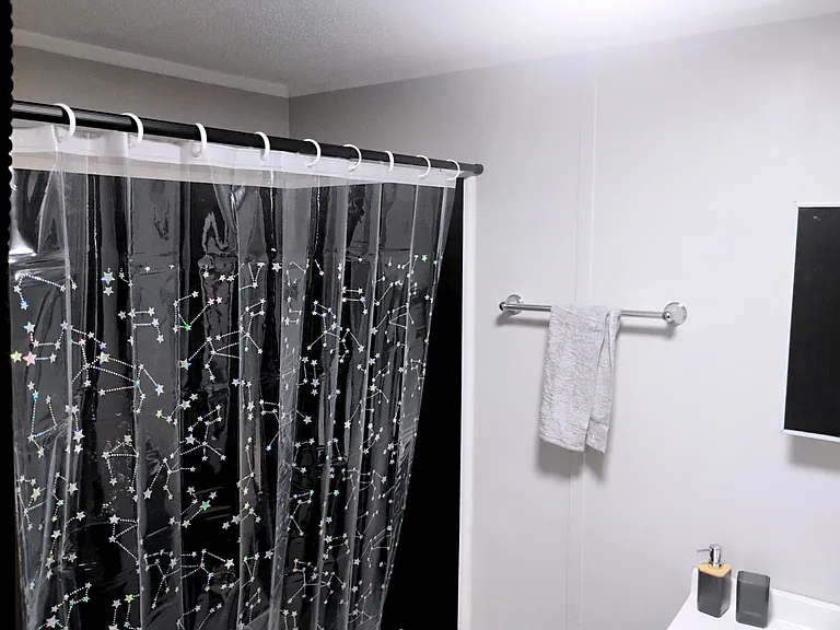 1100 W Locust St #32 — Photo 12