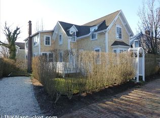 34 Cliff Rd, Nantucket, MA 02554