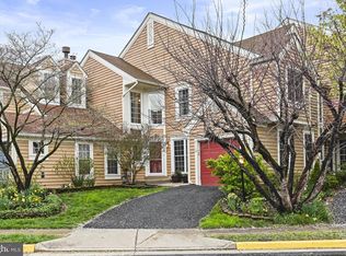 21173 Wildflower Sq, Ashburn, VA 20147