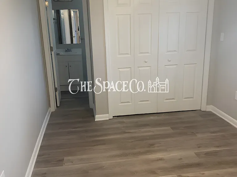 1118 Gunn Ave #B — Photo 3