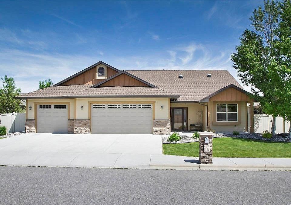 1st image of 4209 Julaura Ln