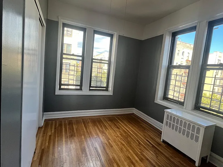 758 Brady Ave #411 — Photo 21