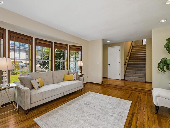 4th image of 508 Cascade Dr