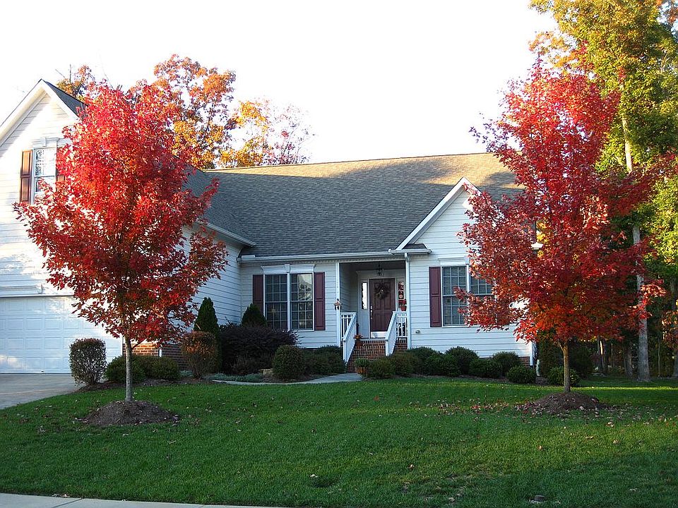 2nd image of 526 Loblolly Dr