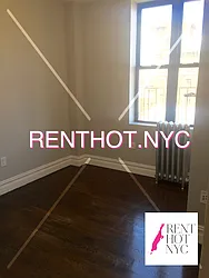 Rented by Weissman Realty