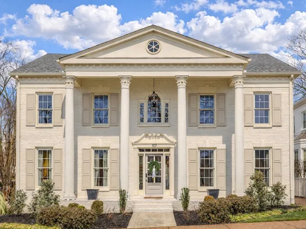 107 Chatsworth Dr, Nashville, TN 37215
