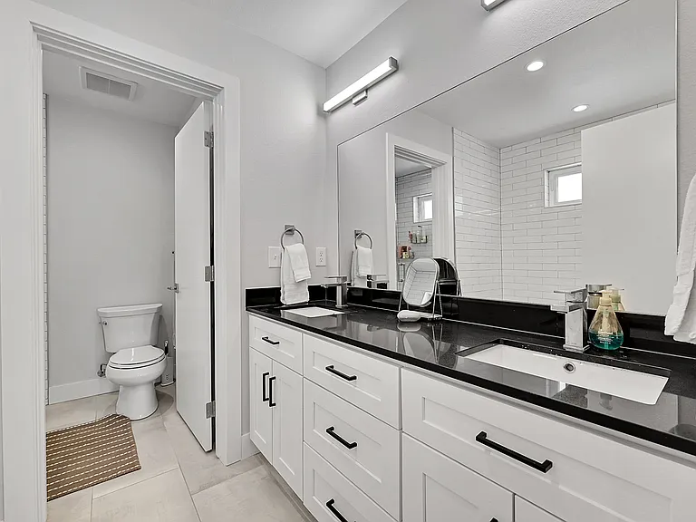 3415 W 17th Ave #2 — Photo 38