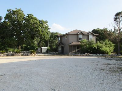 920 Resort Ln, Seguin, TX, 78155