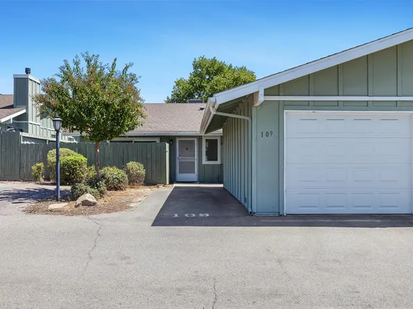 297 E Bullard Ave APT 109, Fresno, CA 93710