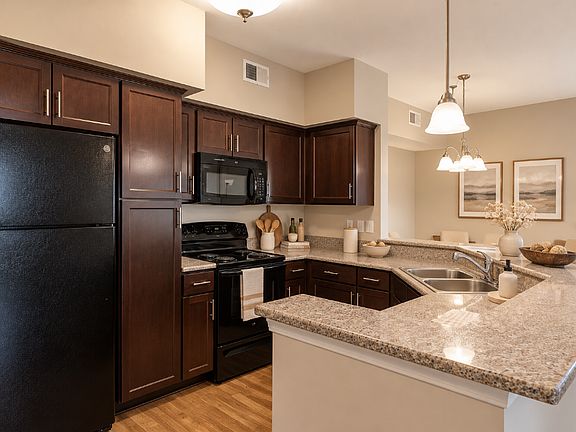 3rd image of 2067 Springdale Ln #312