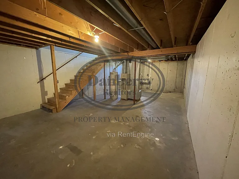 328 Olive St — Photo 7