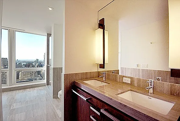 Rented by Manhattan Spaces | media 2