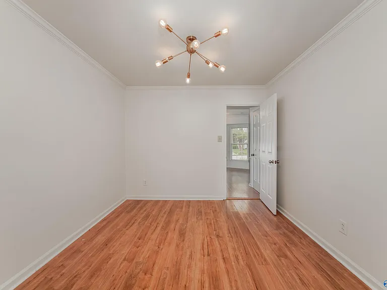 6716 Steeplechase Dr NW — Photo 5