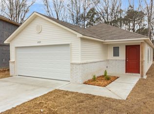 8321 Fitzgerald Ln, North Little Rock, AR 72113