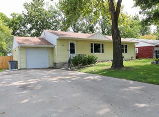1038 Peyton St, Emporia, KS 66801