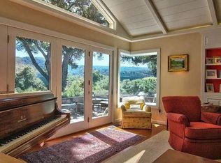 8 Scarlett Rd, Carmel Valley, CA 93924