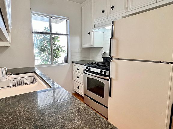 5th image of 11861 Texas Ave APT 5