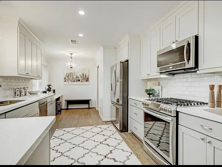 5403 Carew St — Photo 6