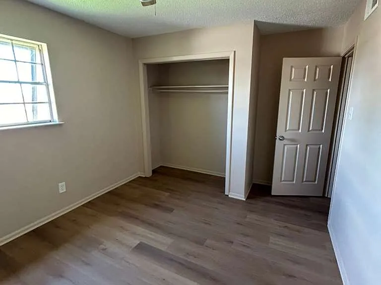 2604 Richland St #1 — Photo 1