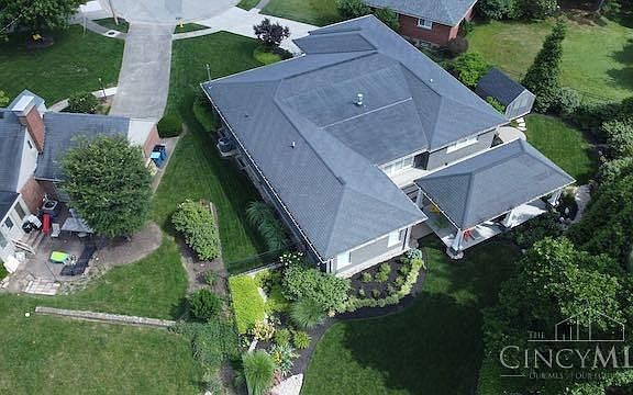 2nd image of 7619 Loannes Ct
