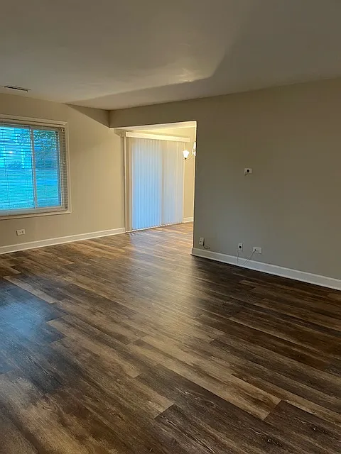 1102 Eisenhower Ct