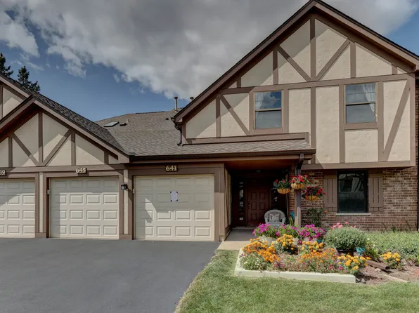 639 Elizabeth Dr #B, Wood Dale, IL 60191
